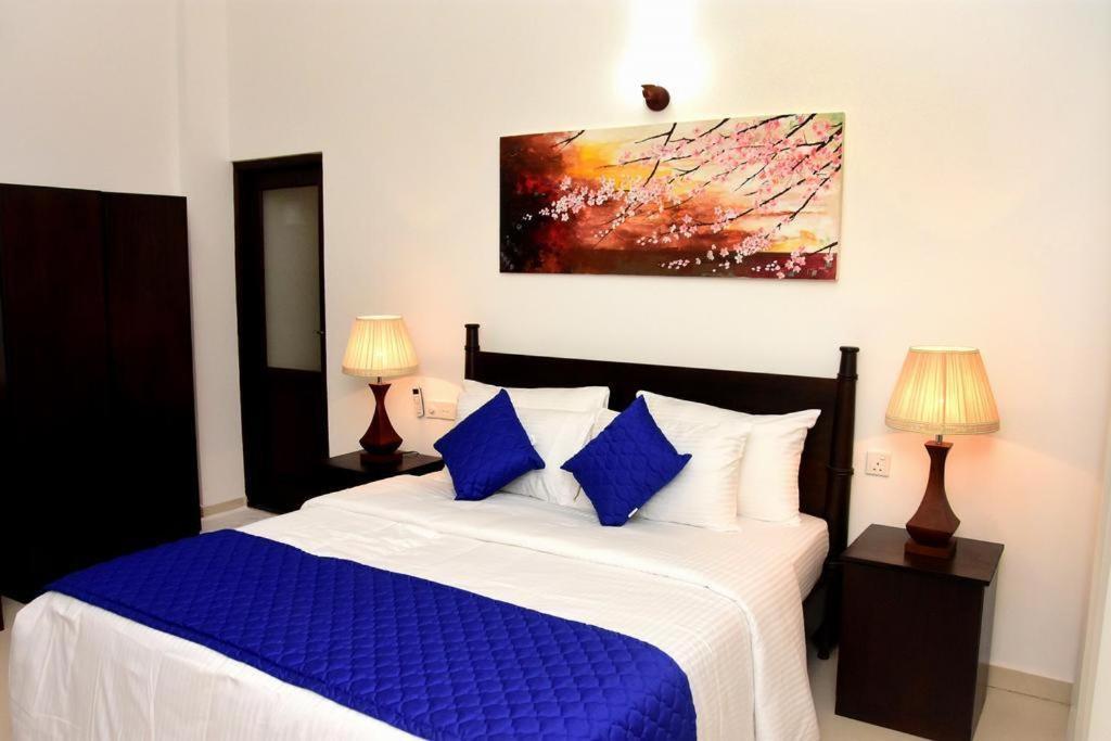 Blue Spring Hotel Wadduwa Oda fotoğraf