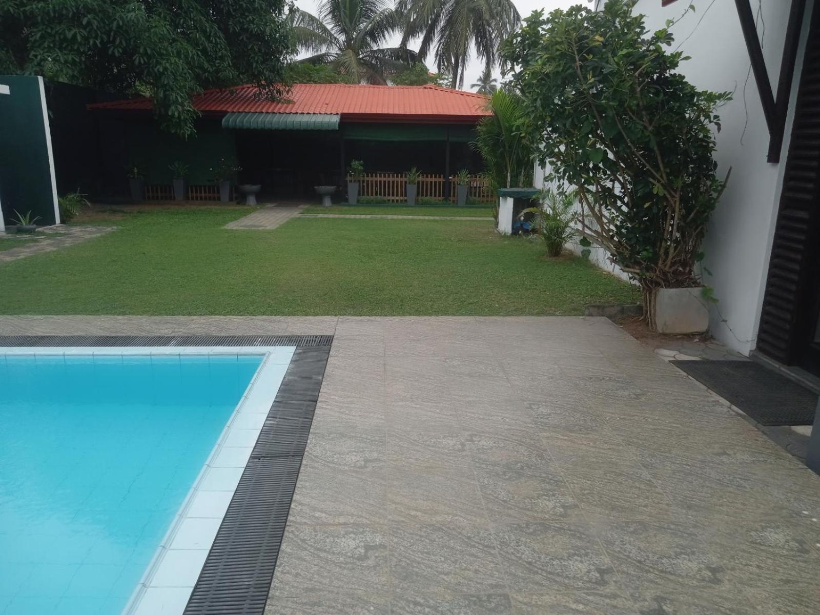 Blue Spring Hotel Wadduwa Dış mekan fotoğraf